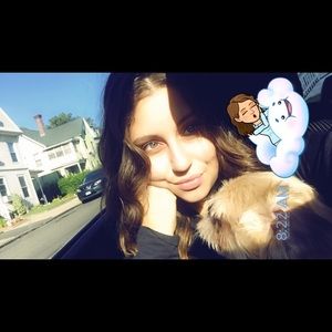 Meet your Posher, Rebecca